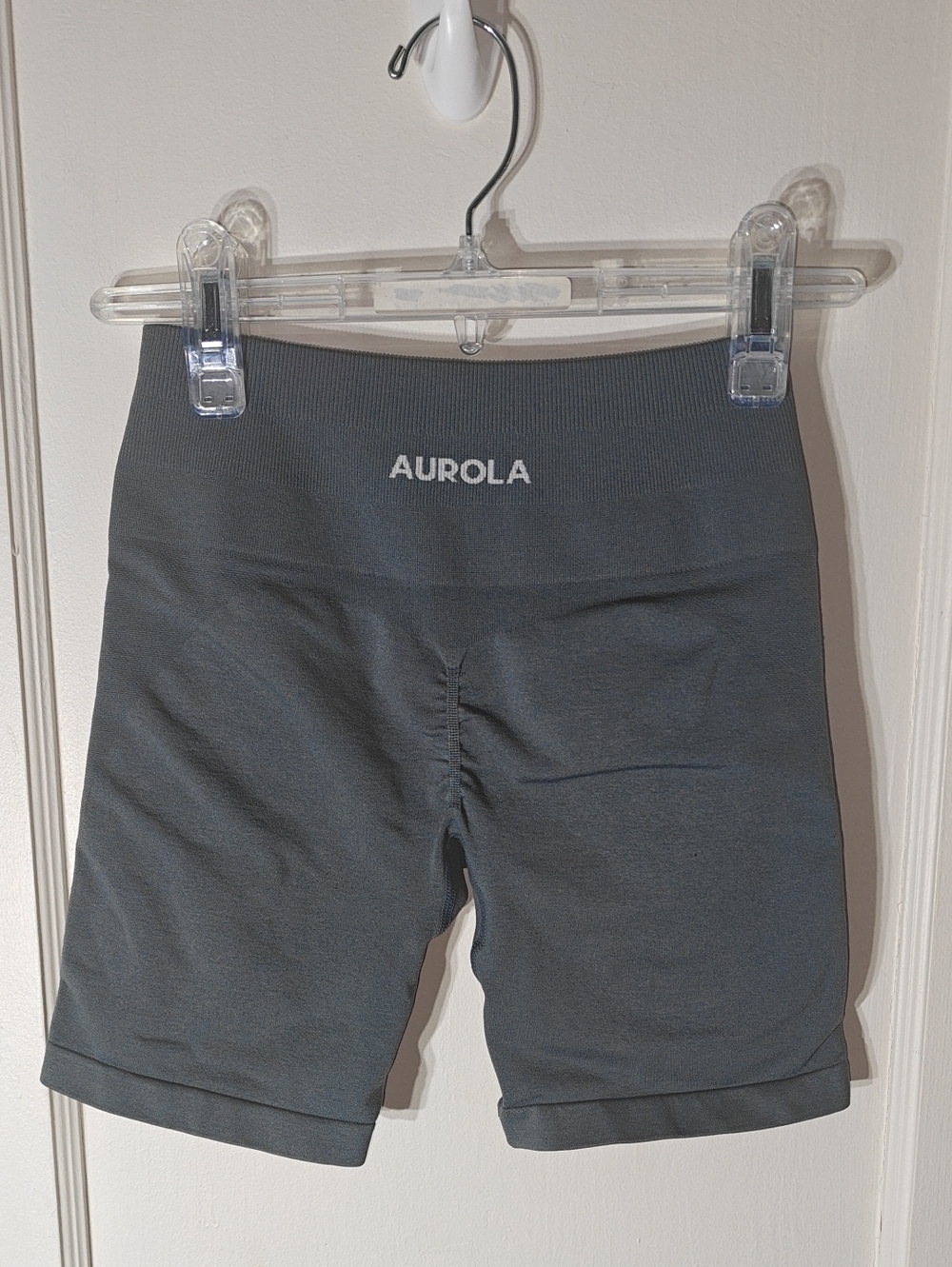 Aurola Seamless "Intensify"Women's Charcoal Seamless Bike Shorts